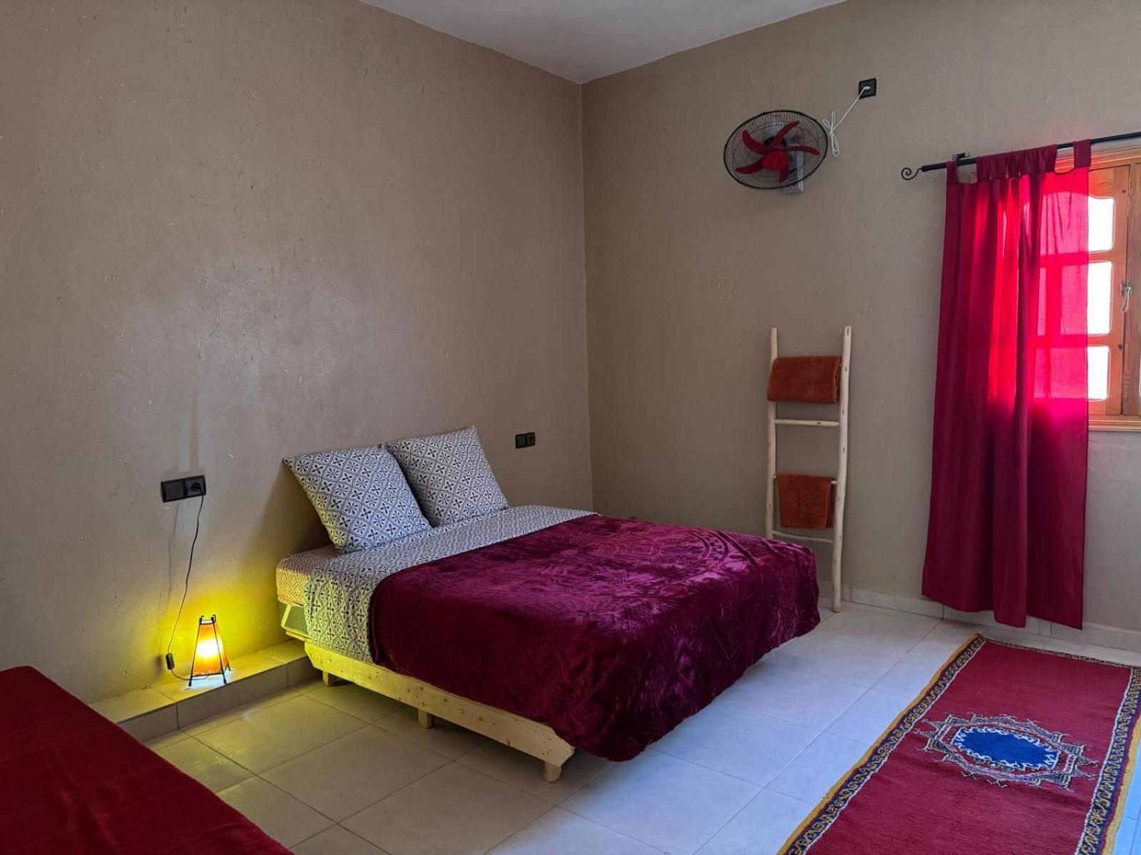 Riad Tazoulte アグツ エクステリア 写真